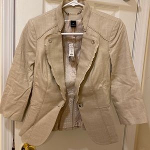 WHBM NWT neutral color 3/4 sleeves jacket 00. Beautiful details.